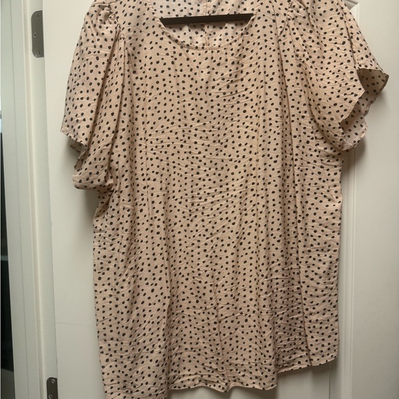 Blouse from Chic Soul. Size 2x. - Picture 2 of 4